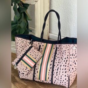 Large Neoprene Tote Bag ~ Side Panels Expanded Natural Animal Print New